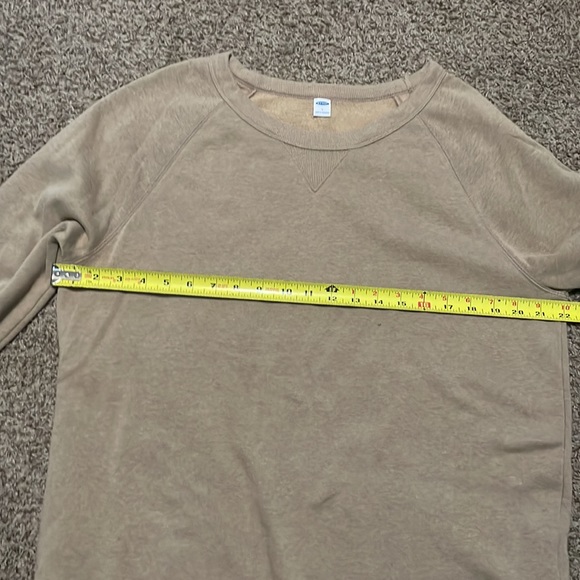 2 Old Navy Crewneck Women’s Sweatshirts - Picture 7 of 7